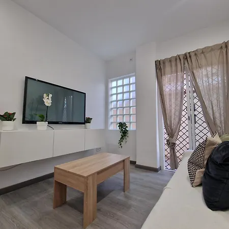 Aa Guest - Kalanchoe Center Eco Apartment